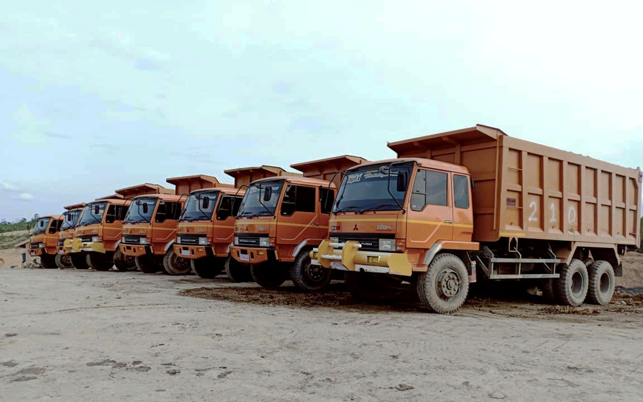 Jasa Rental Fuso / Canter Dump Truck